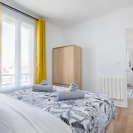 Paris Chic Percy Issy Rer Parc D'exposition * Clamart